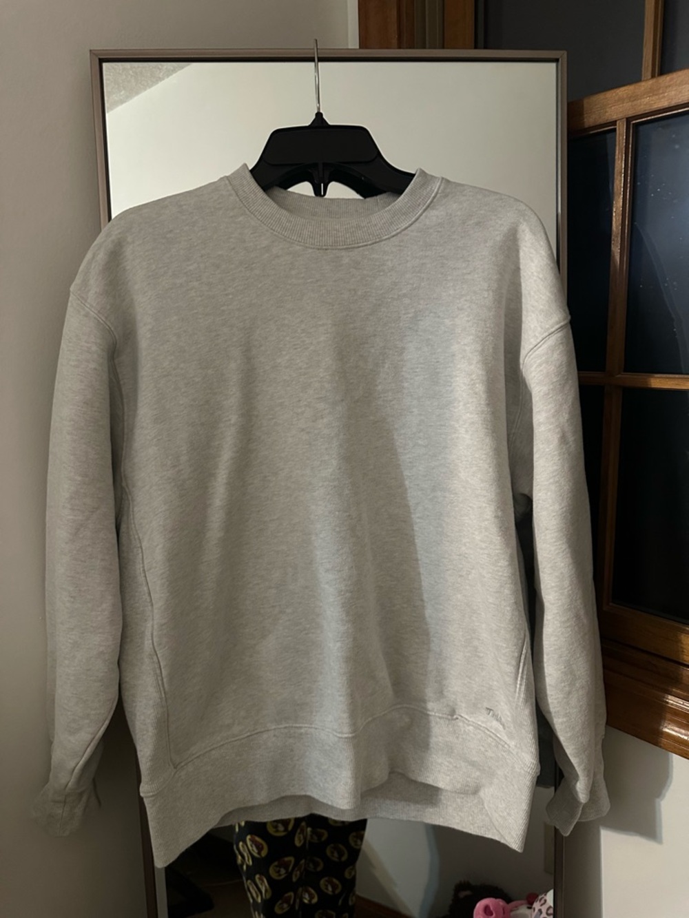 Aritzia (Tna) Light Gray Crewneck Sweatshirt